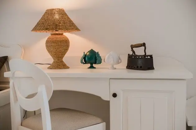 Superior Üç Kişilik Oda, 1 Büyük (Queen) Boy Yatak, Üzüm Asması Manzaralı