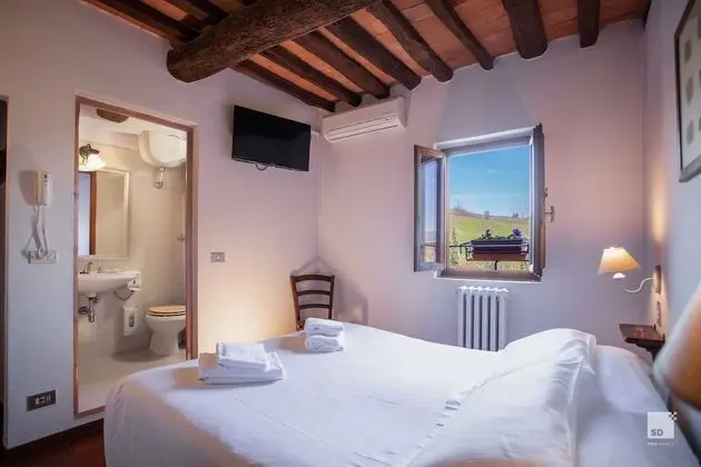 Economy Tek Büyük Yataklı Oda