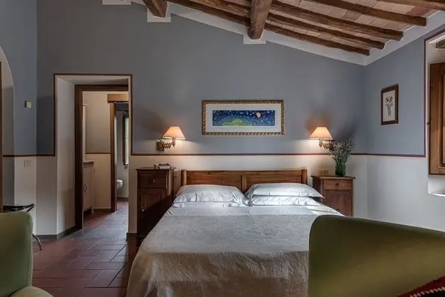 Romantic Tek Büyük Yataklı Oda