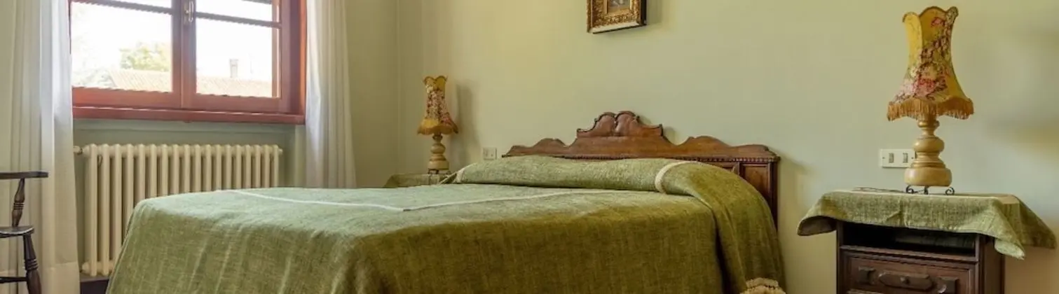 Tek Büyük Yataklı Oda, 1 Büyük (Queen) Boy Yatak, Sigara İçilmez