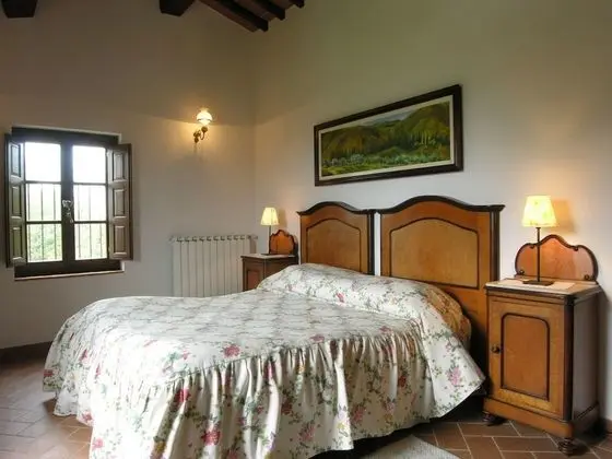 Villa, 5 Yatak Odası, 2 Banyolu