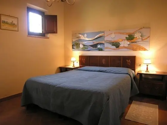 Villa, 5 Yatak Odası, 2 Banyolu
