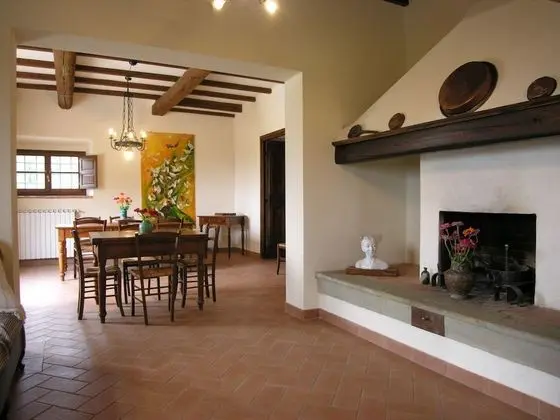 Villa, 5 Yatak Odası, 2 Banyolu