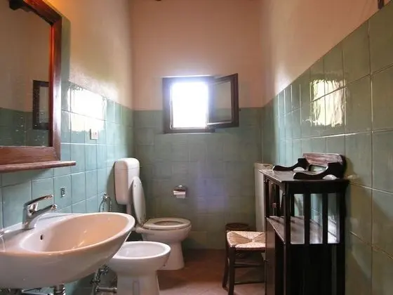 Villa, 5 Yatak Odası, 2 Banyolu