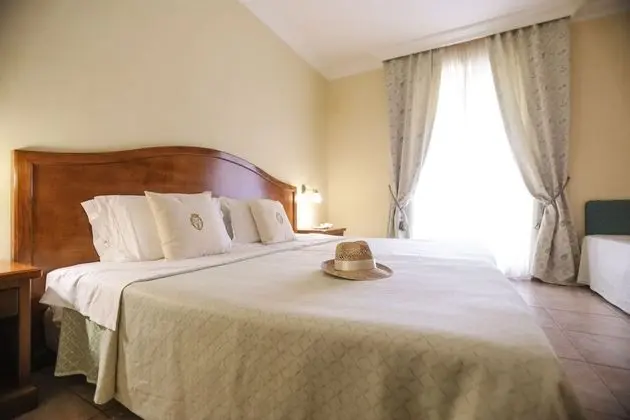 Comfort Tek Büyük veya İki Ayrı Yataklı Oda