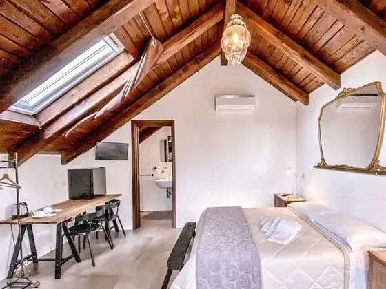Design Tek Büyük veya İki Ayrı Yataklı Oda