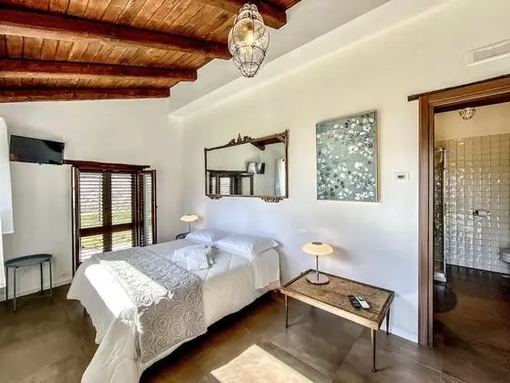 Design Tek Büyük veya İki Ayrı Yataklı Oda