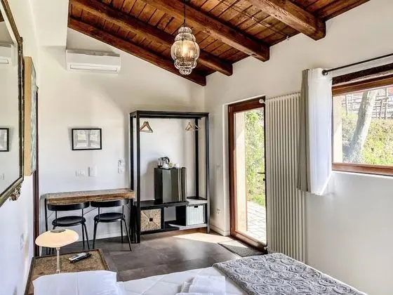 Design Tek Büyük veya İki Ayrı Yataklı Oda