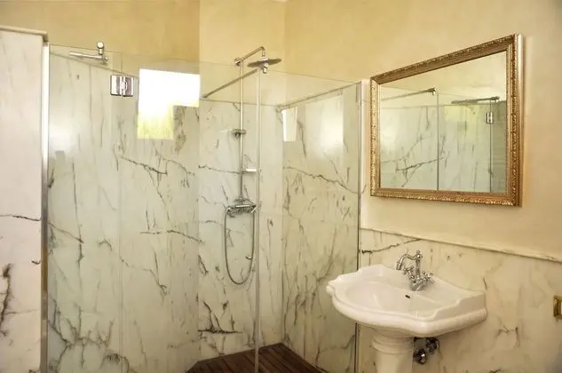 Classic Tek Büyük Yataklı Oda, Bahçe Manzaralı