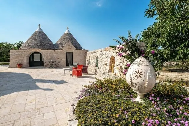 Traditional Ev (Trullo La Corte)