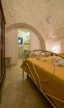 Traditional Ev (Trullo La Corte)