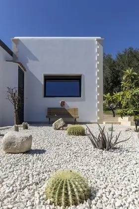 Honeymoon Tek Büyük Yataklı Oda, Teras, Bahçe Manzaralı