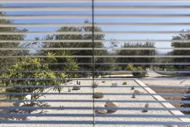 Honeymoon Tek Büyük Yataklı Oda, Teras, Bahçe Manzaralı