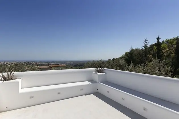 Honeymoon Tek Büyük Yataklı Oda, Teras, Bahçe Manzaralı