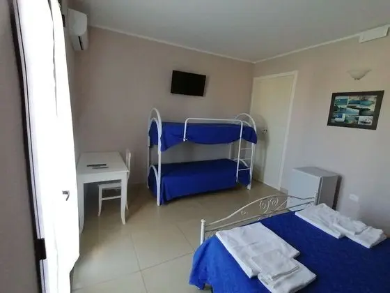 Family Dört Kişilik Oda