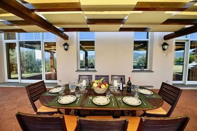 Villa, 4 Yatak Odası, Veranda