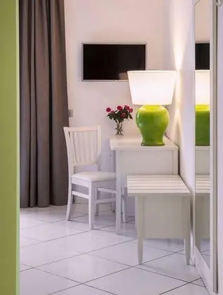 Tek Büyük Yataklı Oda, Veranda