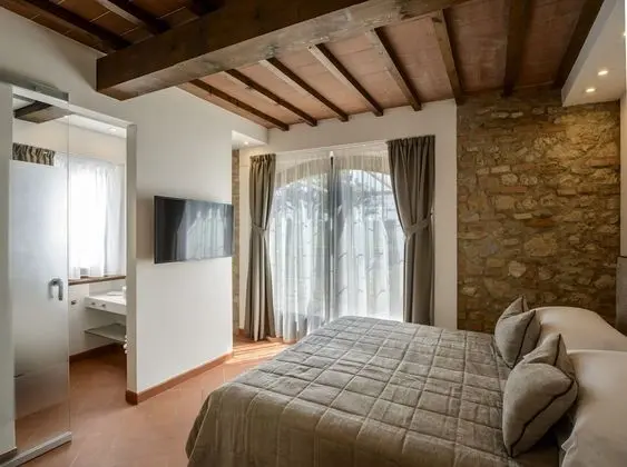 Superior Oda, Zemin Kat