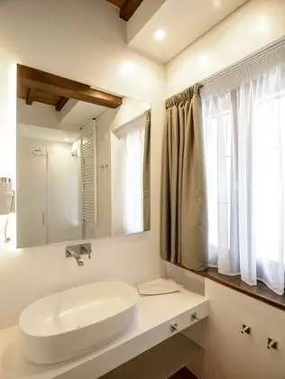 Superior Oda, Zemin Kat