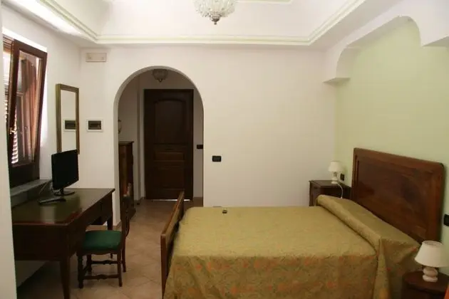 Çatı Katı (Loft), 1 Çift Kişilik Yatak ve Çekyat