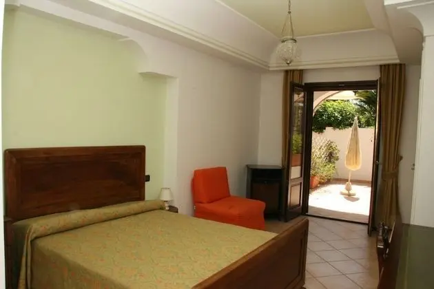 Çatı Katı (Loft), 1 Çift Kişilik Yatak ve Çekyat