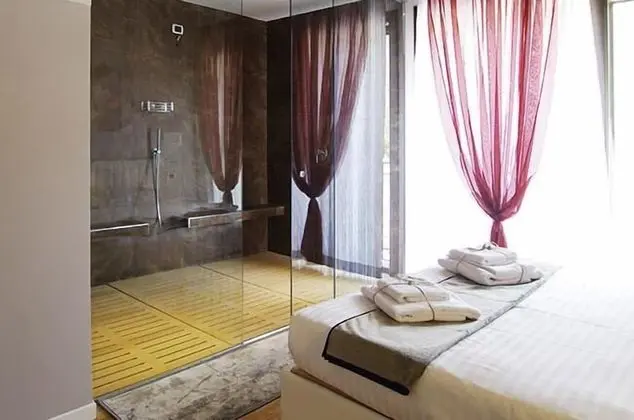 Superior Tek Büyük Yataklı Oda