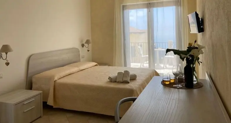 Panoramic Tek Büyük Yataklı Oda