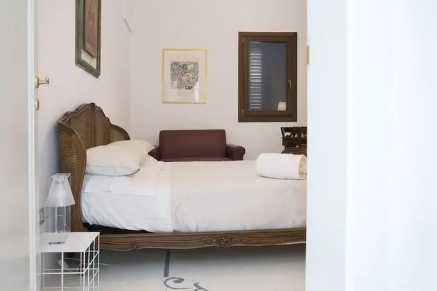 Tek Büyük Yataklı Oda, Balkon, Bahçe Manzaralı