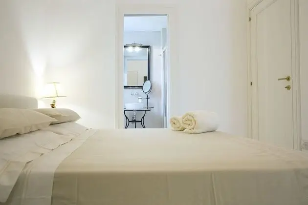 Üç Kişilik Oda, Balkon, Bahçe Manzaralı