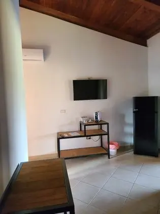 Standard Tek Büyük veya İki Ayrı Yataklı Oda, 1 Çift Kişilik Yatak