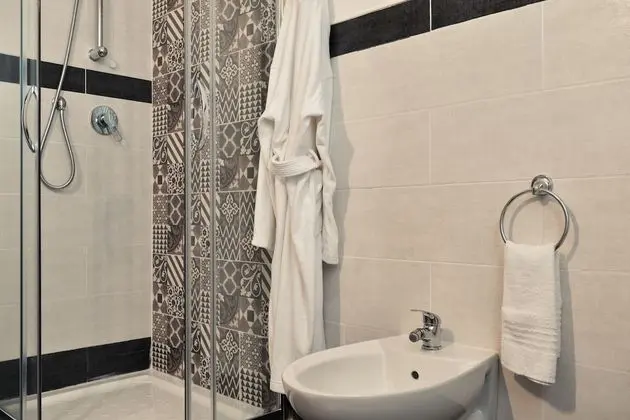 Standard Tek Büyük veya İki Ayrı Yataklı Oda, 1 Çift Kişilik Yatak