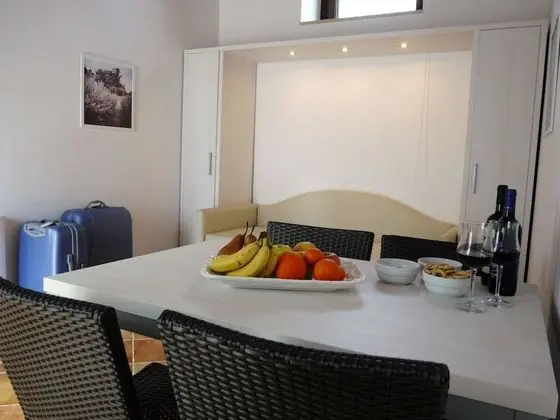 Apart Daire, 1 Çift Kişilik Yatak ve Çekyat