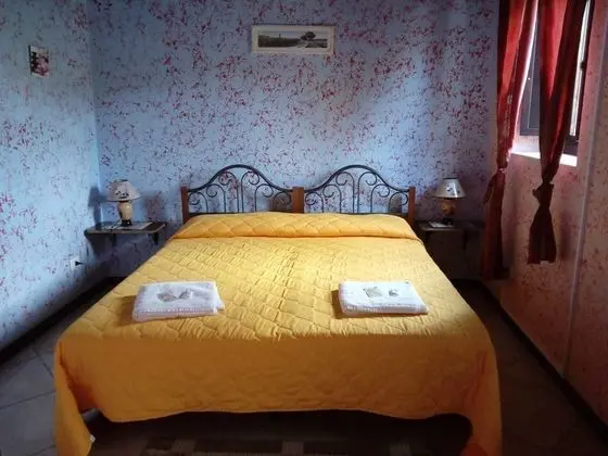 Üç Kişilik Oda, Ortak Banyo