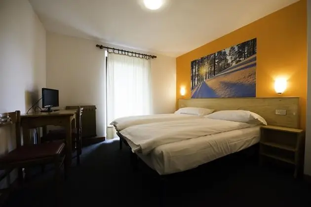 Standard Tek Büyük veya İki Ayrı Yataklı Oda, Balkon