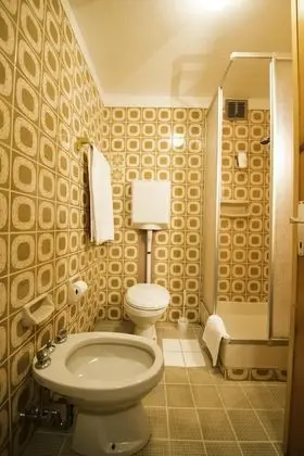 Standard Tek Büyük veya İki Ayrı Yataklı Oda, Balkon