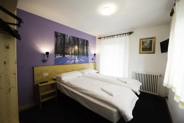 Standard Üç Kişilik Oda, Balkon