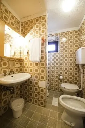 Standard Üç Kişilik Oda, Balkon