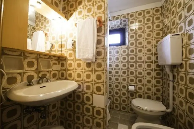 Standard Üç Kişilik Oda, Balkon