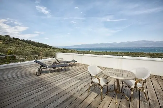 Superior Tek Büyük Yataklı Oda, Deniz Manzaralı (Mimoza)