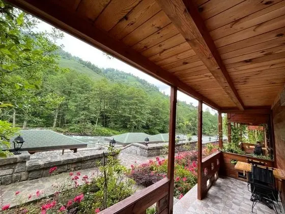 Bungalow 4 Kişilik Oda, Nehir Manzaralı, Balkonlu