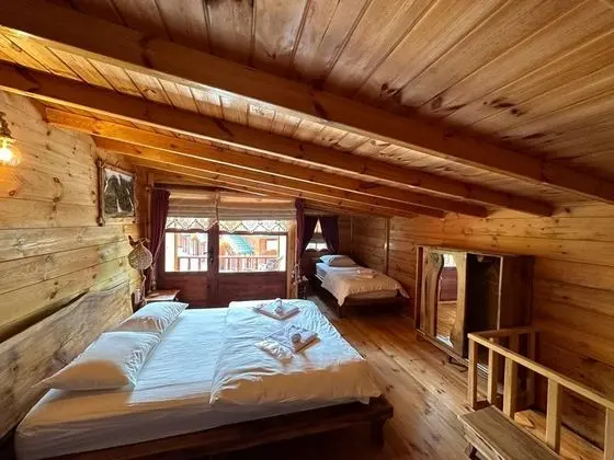 Bungalow, Bahçe Manzaralı, Balkonlu