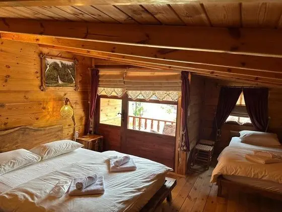 Bungalow, Bahçe Manzaralı, Balkonlu