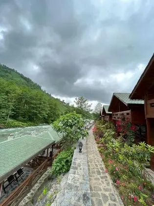 Bungalow, Nehir Manzaralı, Balkonlu