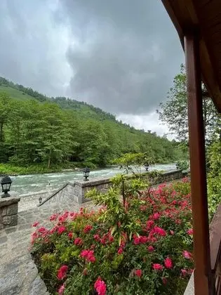 Dublex Dere Manzaralı Bungalov