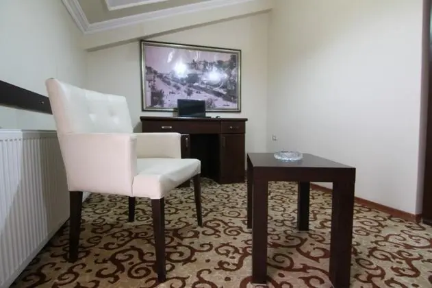Standart Oda, Şehir Manzaralı