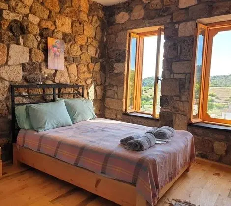 Deluxe Oda, Dağ Manzaralı, Bahçe Katı