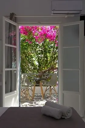 Üç Kişilik Oda