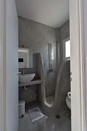 Üç Kişilik Oda