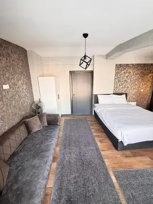 Studio Suite, Şehir Manzaralı, Üst Kat