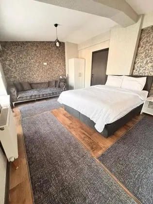 Studio Suite, Şehir Manzaralı, Üst Kat